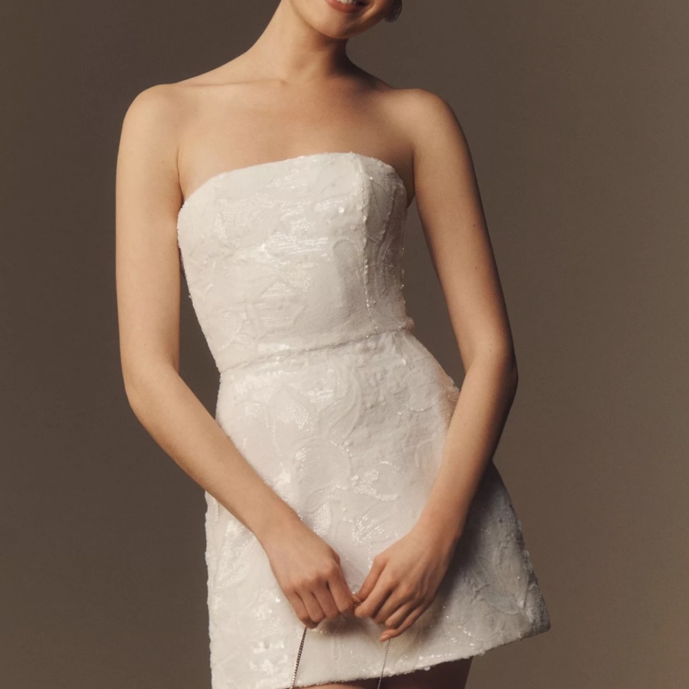 Helsi 'Linda' Sequin Mini Dress in White / Ivory (NWT) - Picture 6 of 13